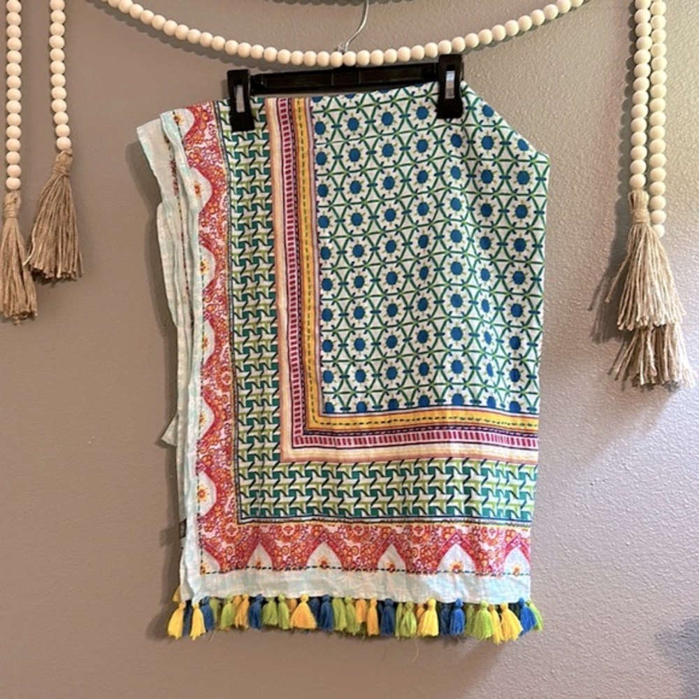 Tommy Bahama Scarf/Wrap